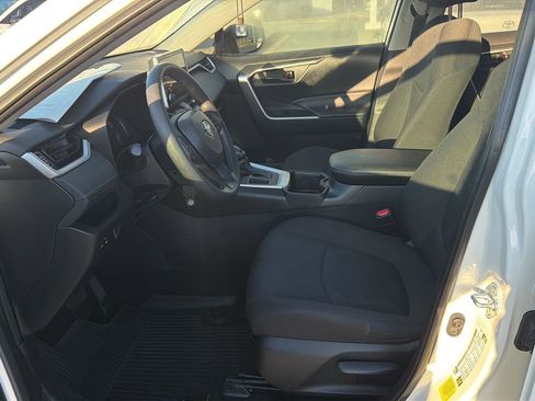 Certified 2024 Toyota RAV4 LE FWD image 10