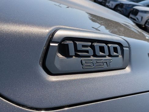 Certified 2025 RAM 1500 Big Horn RWD image 35