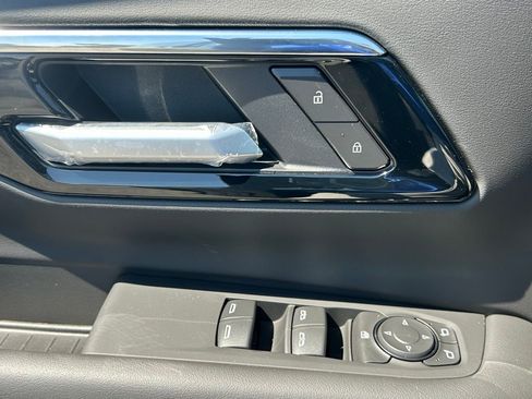 New 2026 Chevrolet Suburban LS w/ LS Custom Edition RWD image 29