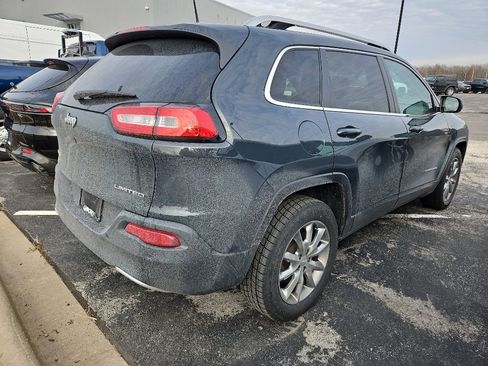 Used 2018 Jeep Cherokee Limited image 7