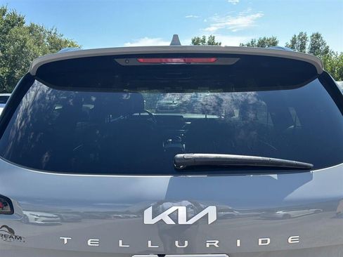 Used 2023 Kia Telluride SX Prestige X-Line AWD/4WD image 4