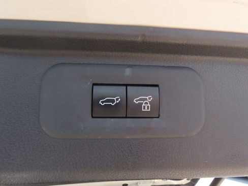 Used 2024 Toyota Grand Highlander AWD image 15