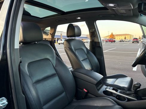 Used 2016 Hyundai Tucson Limited w/ Option Group 03 image 16