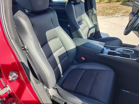 Used 2019 Honda Accord Sport image 15