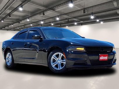 Used 2018 Dodge Charger SXT