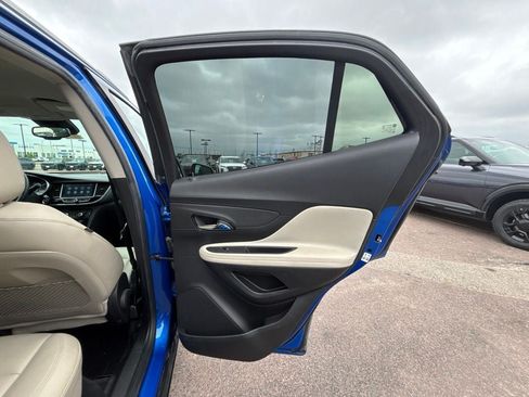 Used 2018 Buick Encore Essence AWD/4WD image 37