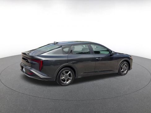 Used 2025 Kia K4 FWD image 14