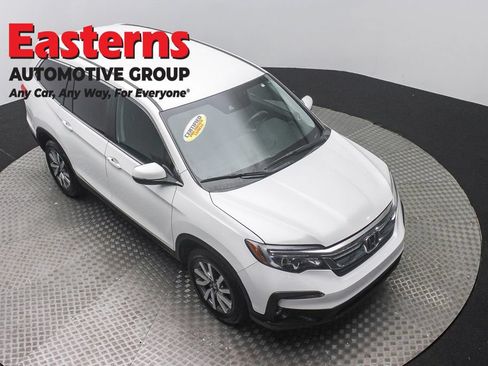 Used 2021 Honda Pilot EX image 3