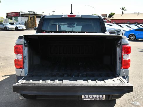 Used 2023 Ford Maverick XLT FWD image 40
