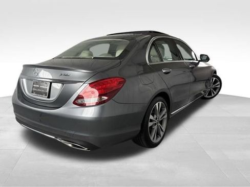 Used 2018 Mercedes-Benz C 300 Sedan image 7