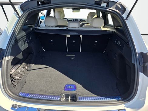 New 2026 Mercedes-Benz GLC 300 4MATIC image 12