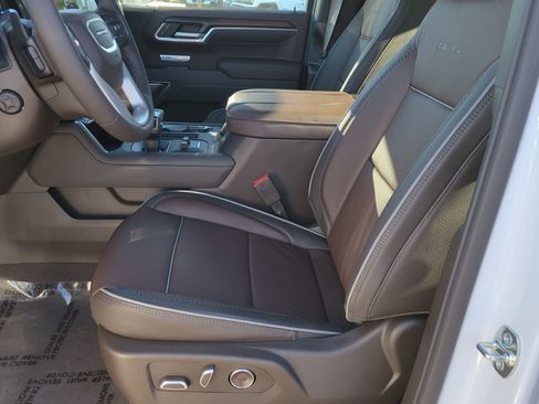 New 2026 GMC Sierra 1500 Denali image 5