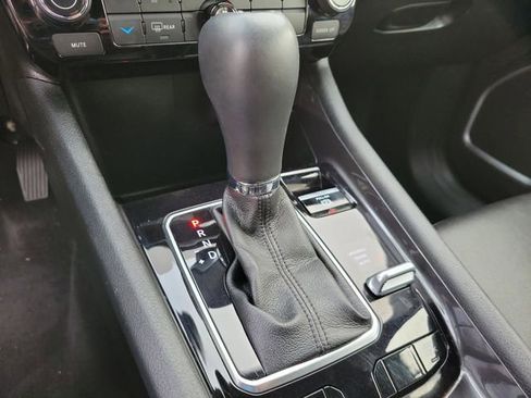 Used 2024 Jeep Compass Latitude image 24