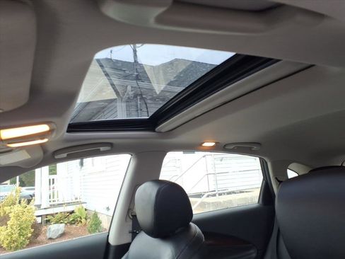 Used 2017 INFINITI QX50 AWD w/ Premium Plus Package image 21