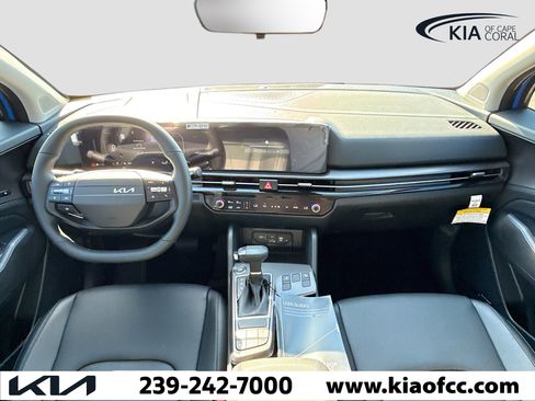 New 2026 Kia Sportage SX FWD image 16