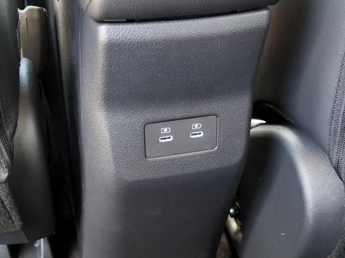New 2026 Nissan Kicks SR FWD image 15