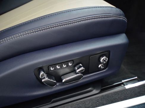 Used 2021 Bentley Continental GT image 27