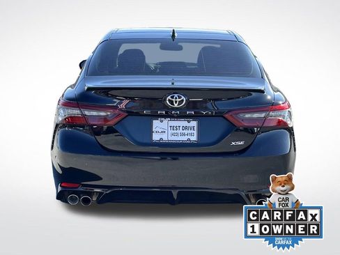 Used 2022 Toyota Camry XSE image 4
