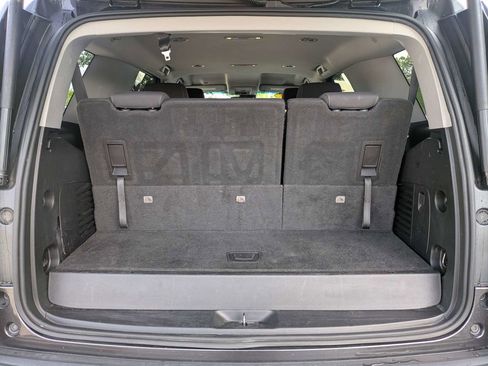 Used 2018 GMC Yukon SLE w/ SLE Value Package AWD/4WD image 13