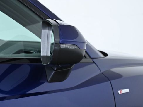 Used 2024 Audi Q3 2.0T Premium Plus w/ Premium Plus Package image 10