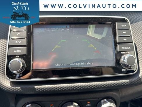 New 2025 Nissan Kicks Play S image 18