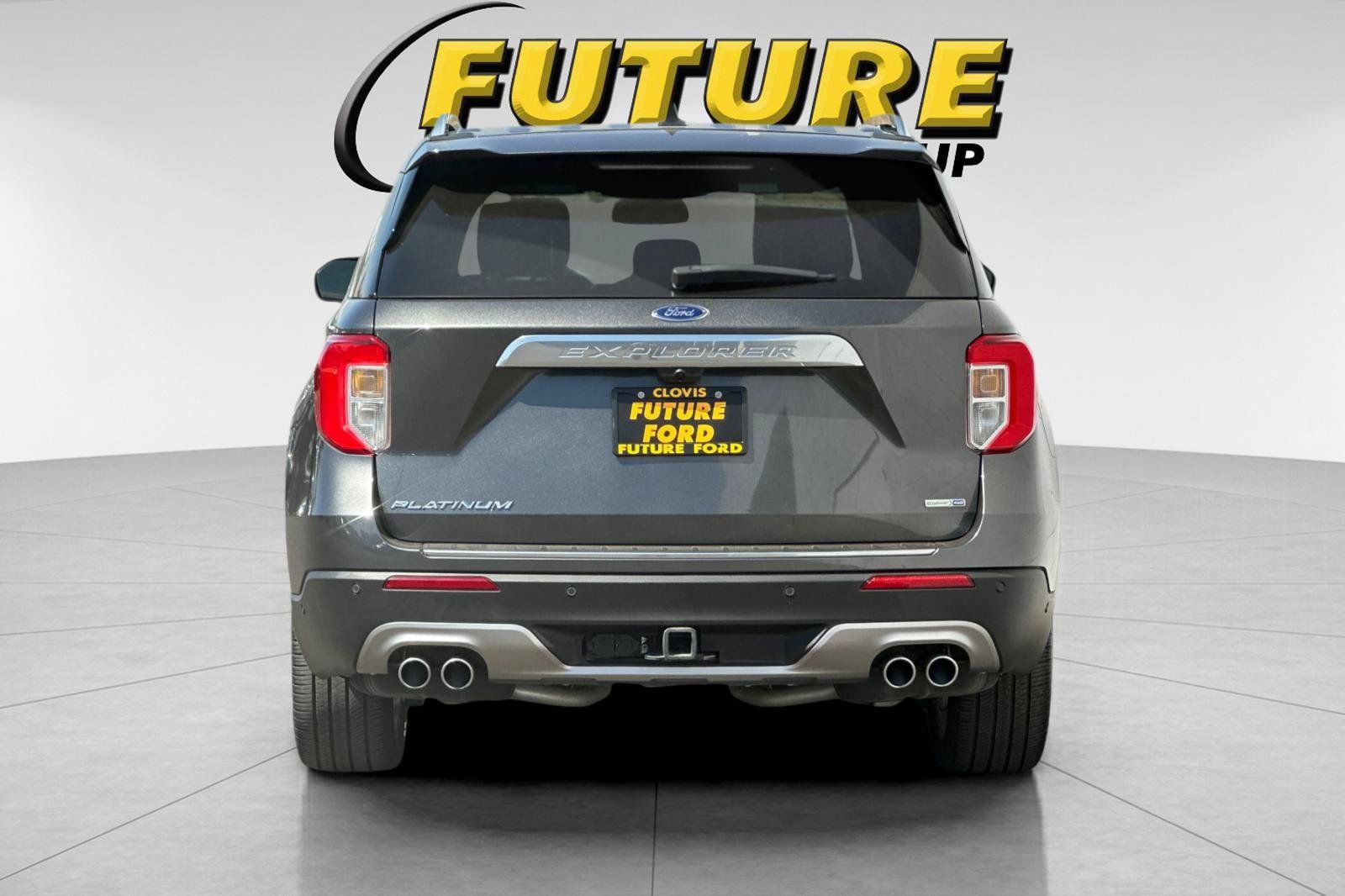 Certified 2020 Ford Explorer Platinum w/ Premium Technology Package AWD/4WD image 4