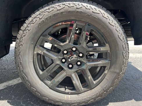 New 2026 Chevrolet Silverado 1500 LT Trail Boss w/ Convenience Package II AWD/4WD image 28