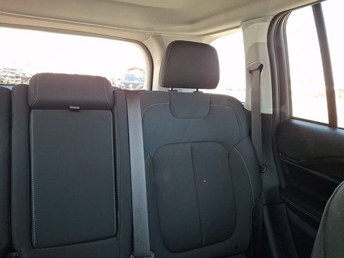 Used 2023 Jeep Grand Cherokee Laredo AWD/4WD image 21