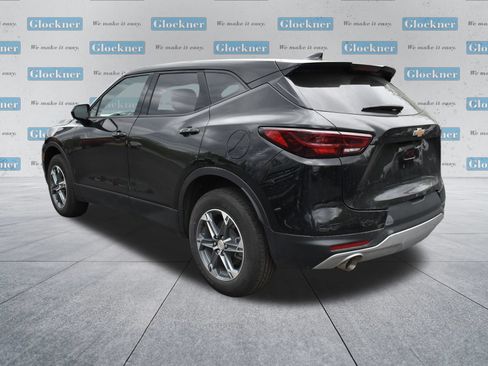 Used 2025 Chevrolet Blazer LT AWD/4WD image 8