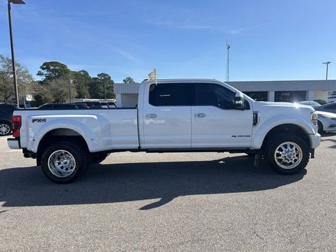 Certified 2021 Ford F450 Limited w/ FX4 Off-Road Package image 8