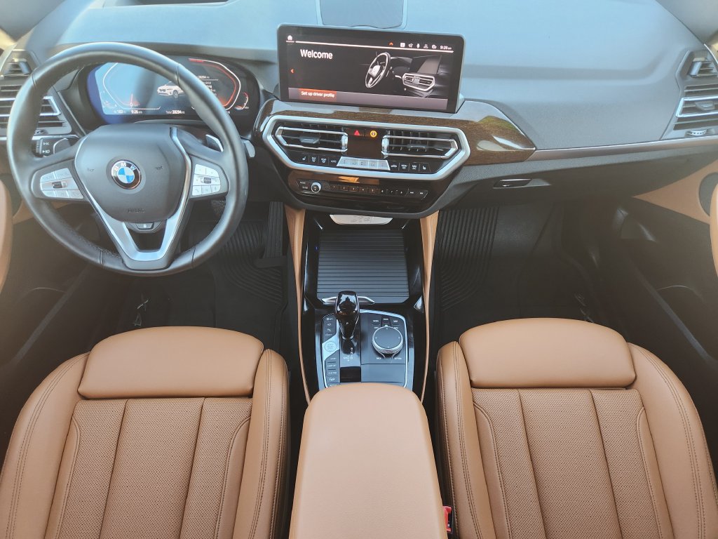 Used 2024 BMW X4 xDrive30i w/ Premium Package AWD/4WD image 18