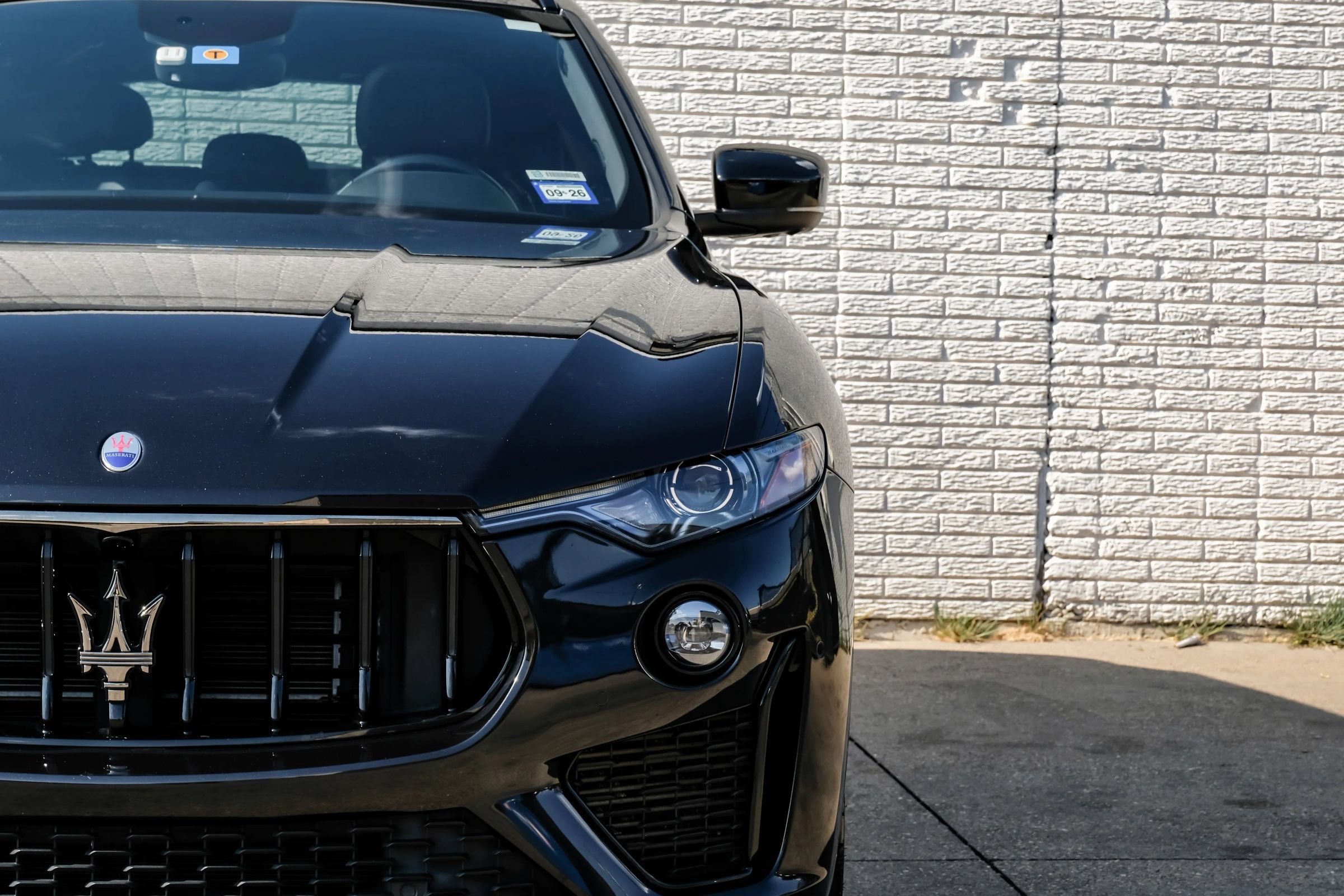 Used 2021 Maserati Levante AWD/4WD image 56