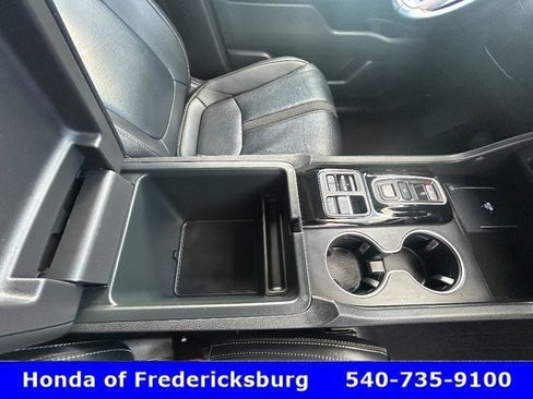 Used 2024 Honda Pilot Touring image 23