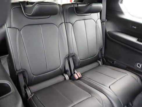 New 2026 Jeep Grand Cherokee L Limited w/ Trailer Tow Package image 13