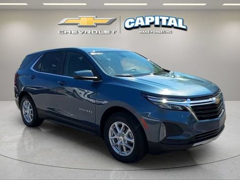 Used 2024 Chevrolet Equinox LT FWD image 7