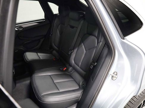 New 2026 Porsche Macan S image 36