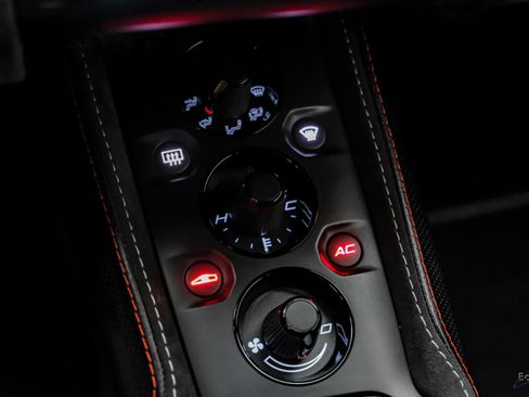 Used 2020 Lotus Evora RWD image 70