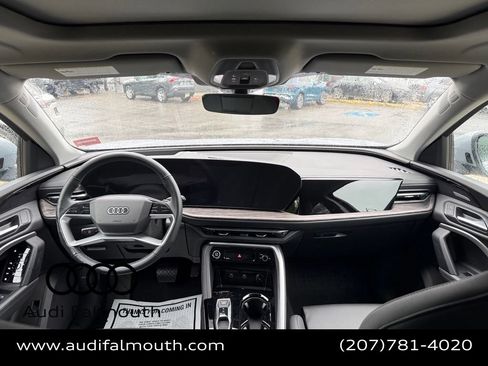 Used 2025 Audi Q5 Premium AWD/4WD image 32