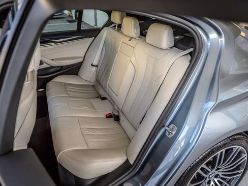 Used 2017 BMW 540i xDrive AWD/4WD image 41