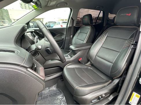 Certified 2022 GMC Terrain AT4 w/ Tech Package image 8