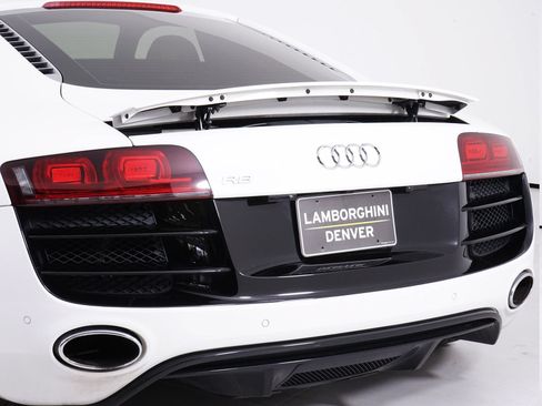Used 2011 Audi R8 V10 AWD/4WD image 19
