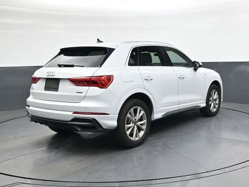 Used 2022 Audi Q3 2.0T Premium Plus w/ Premium Plus Package image 4