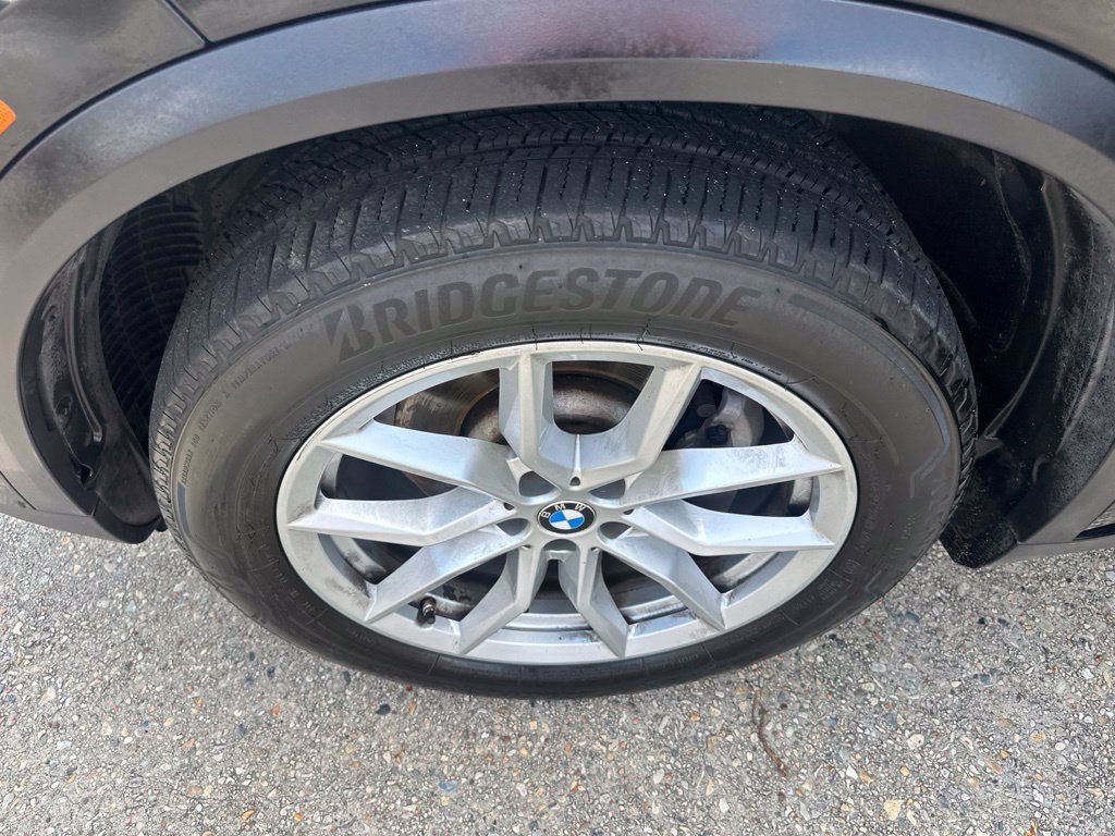 Used 2019 BMW X5 xDrive40i AWD/4WD image 16