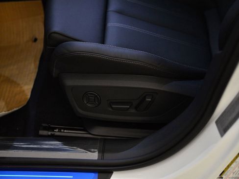 New 2025 Audi A5 2.0T Prestige image 24