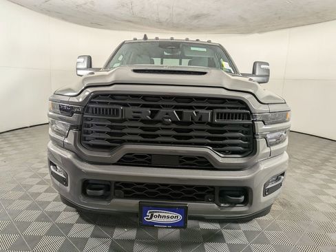 New 2026 RAM 2500 Tradesman AWD/4WD image 2