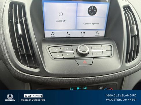 Used 2017 Ford Escape SE w/ Equipment Group 201A FWD image 19
