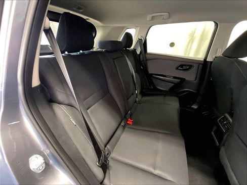 Used 2023 Nissan Rogue S AWD/4WD image 16