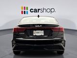 Used 2022 Kia Forte LXS image 4