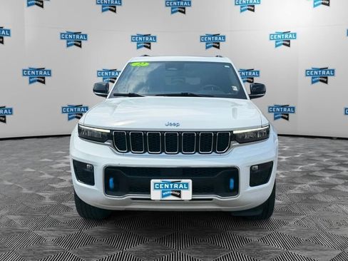 Used 2022 Jeep Grand Cherokee Overland AWD/4WD image 9