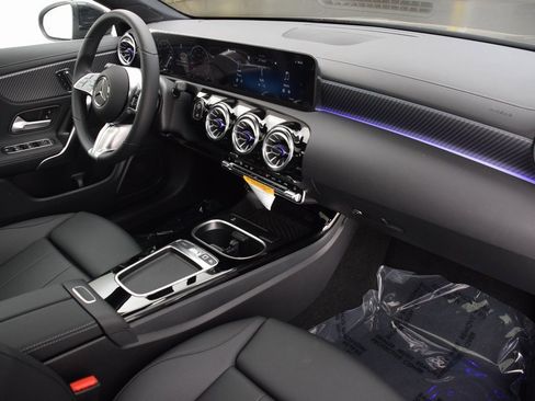 New 2025 Mercedes-Benz CLA 250 4MATIC image 10